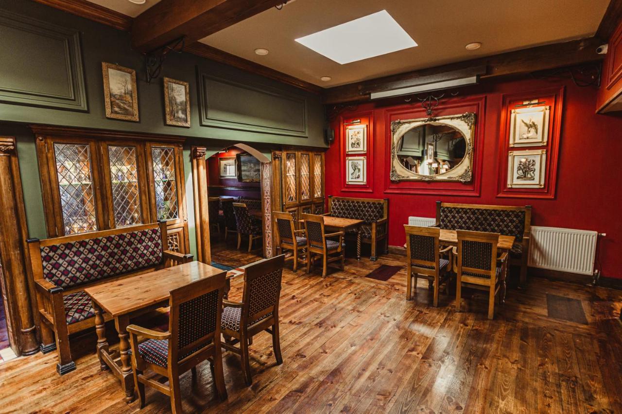 Hamlet Court Hotel Johnstown Bridge Kültér fotó